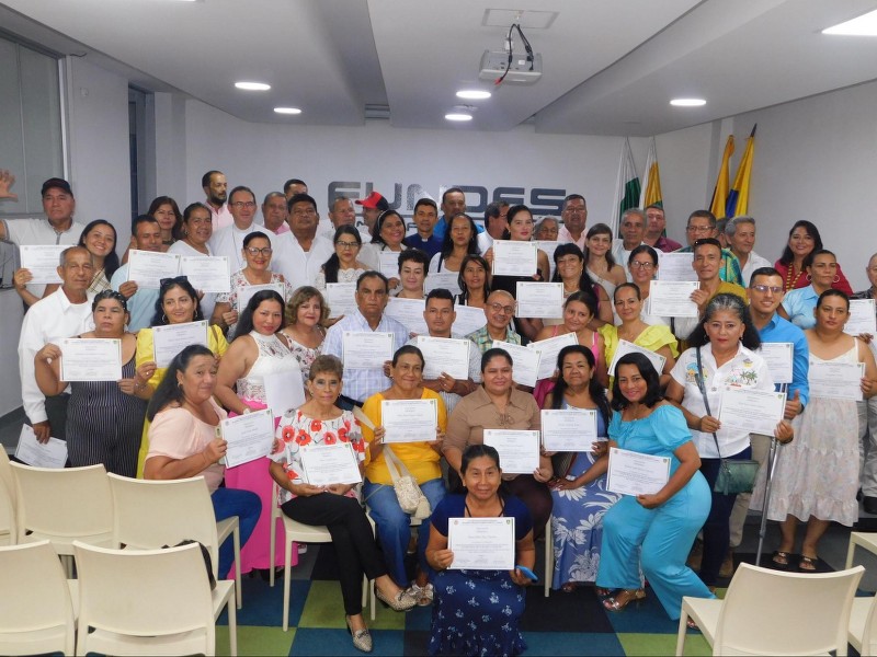 Productivo Cierre del Diplomado en Normatividad Vigente en Juntas de AcciÃ³n Comunal ley 2166 de 2021 y GestiÃ³n Social para el Desarrollo Comunitario en El Espinal 