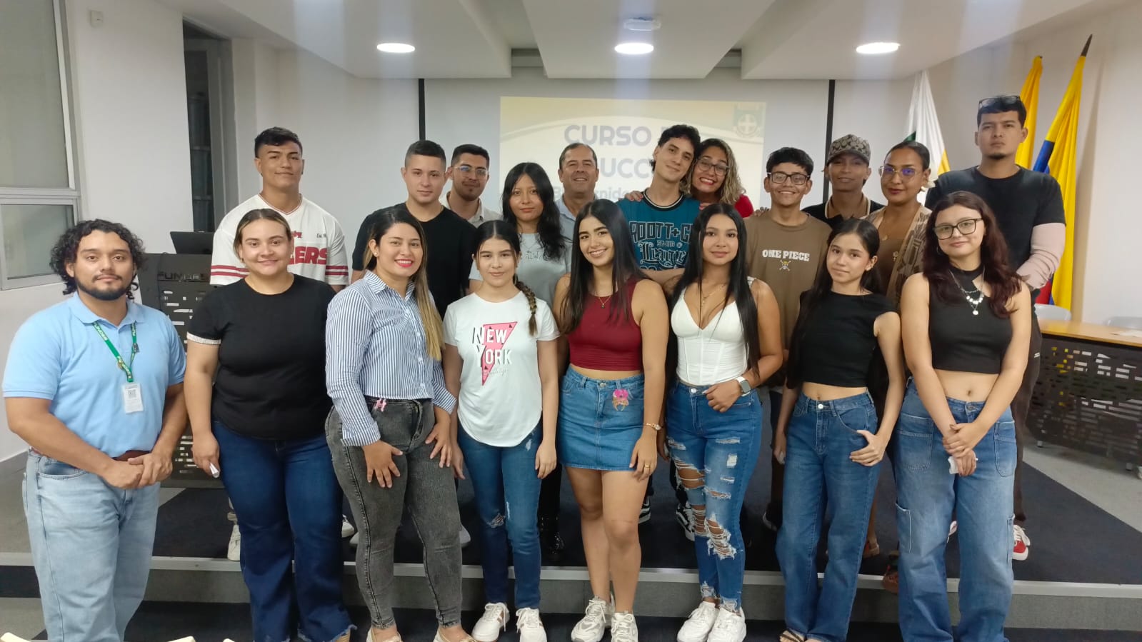 Estudiantes de toda la regiÃ³n le apuestan a su futuro profesional en FUNDES